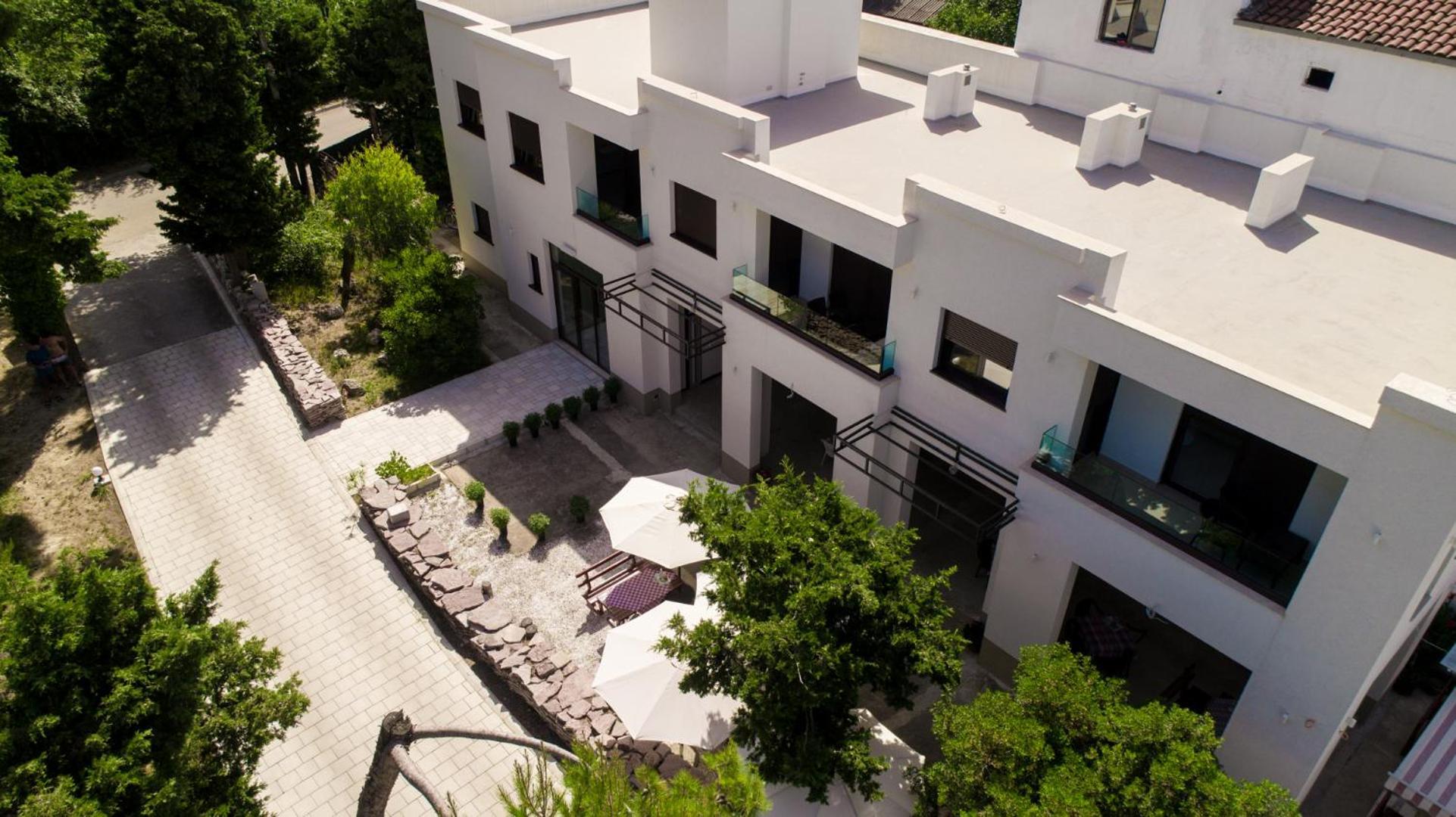 Zia Apartments บาร์ ภายนอก รูปภาพ
