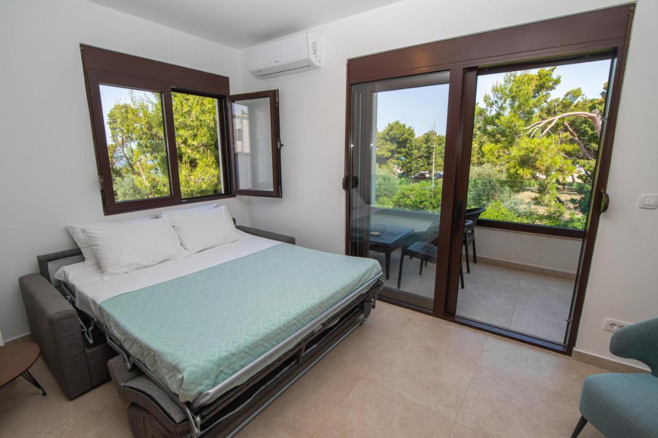 Zia Apartments บาร์ ภายนอก รูปภาพ
